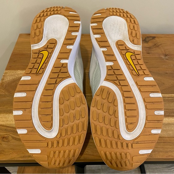 Nike React Escape Shoes Size 10 - Picture 9 of 9